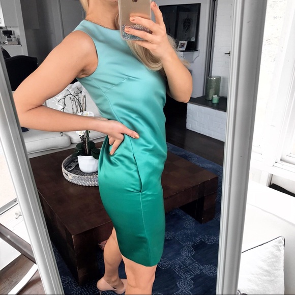 👗 ESCADA OMBRE GREEN SLEEVELESS MINI DRESS! - Picture 6 of 16